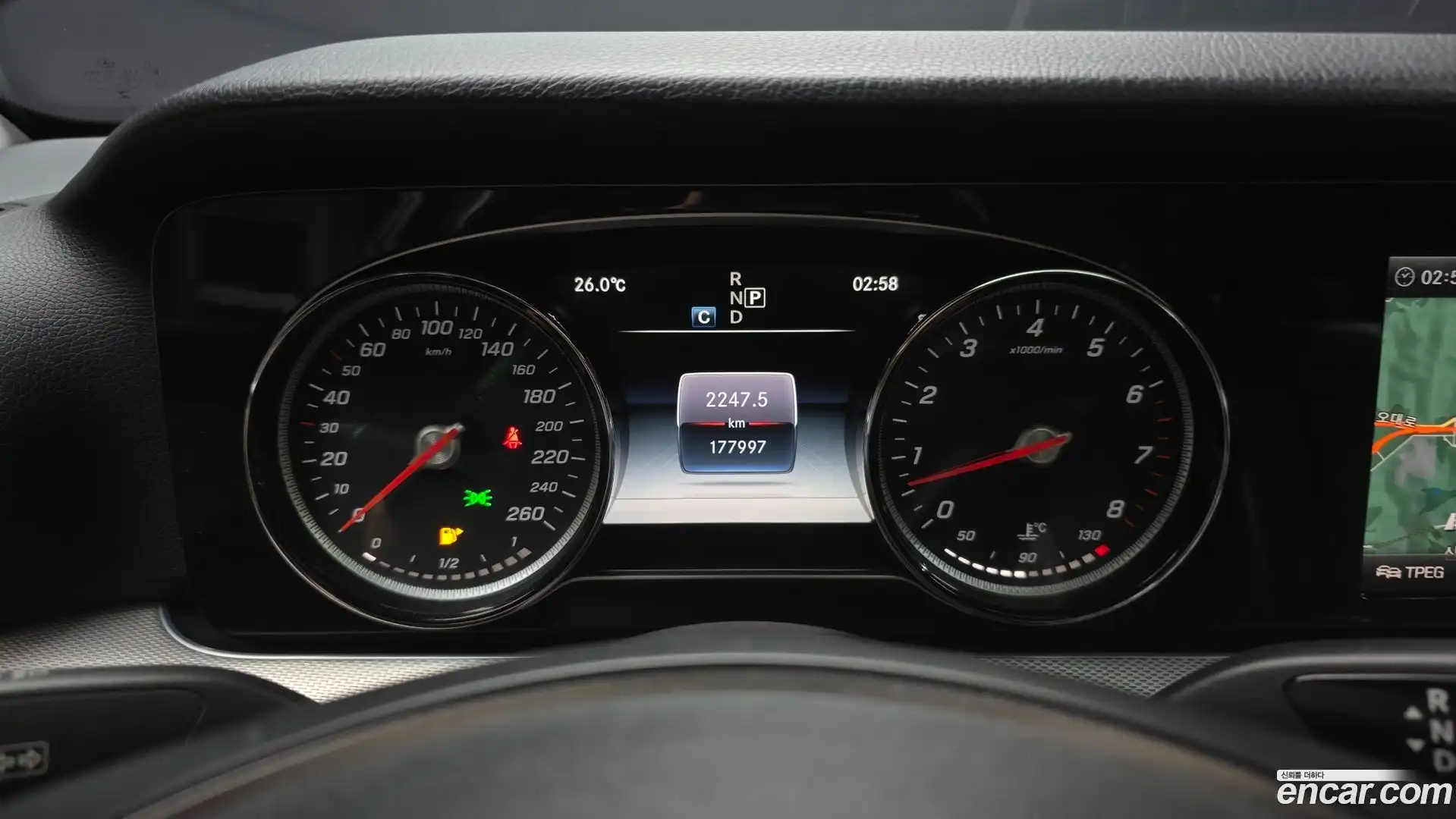 E-Class Mercedes-Benz 2018.7-INNER-008
