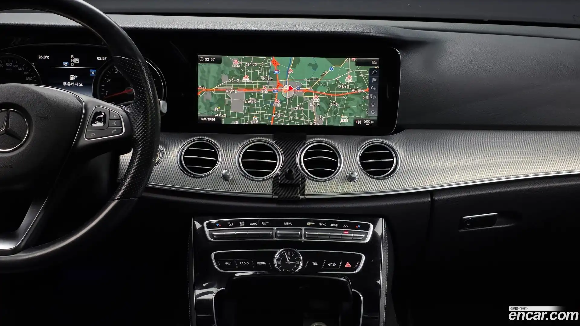 E-Class Mercedes-Benz 2018.7-OPTION-016