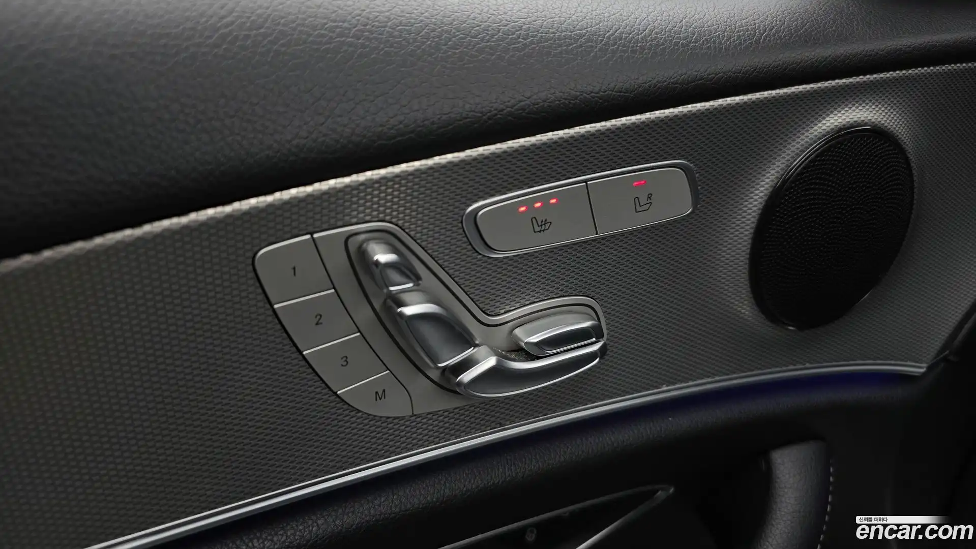 E-Class Mercedes-Benz 2018.7-OPTION-021