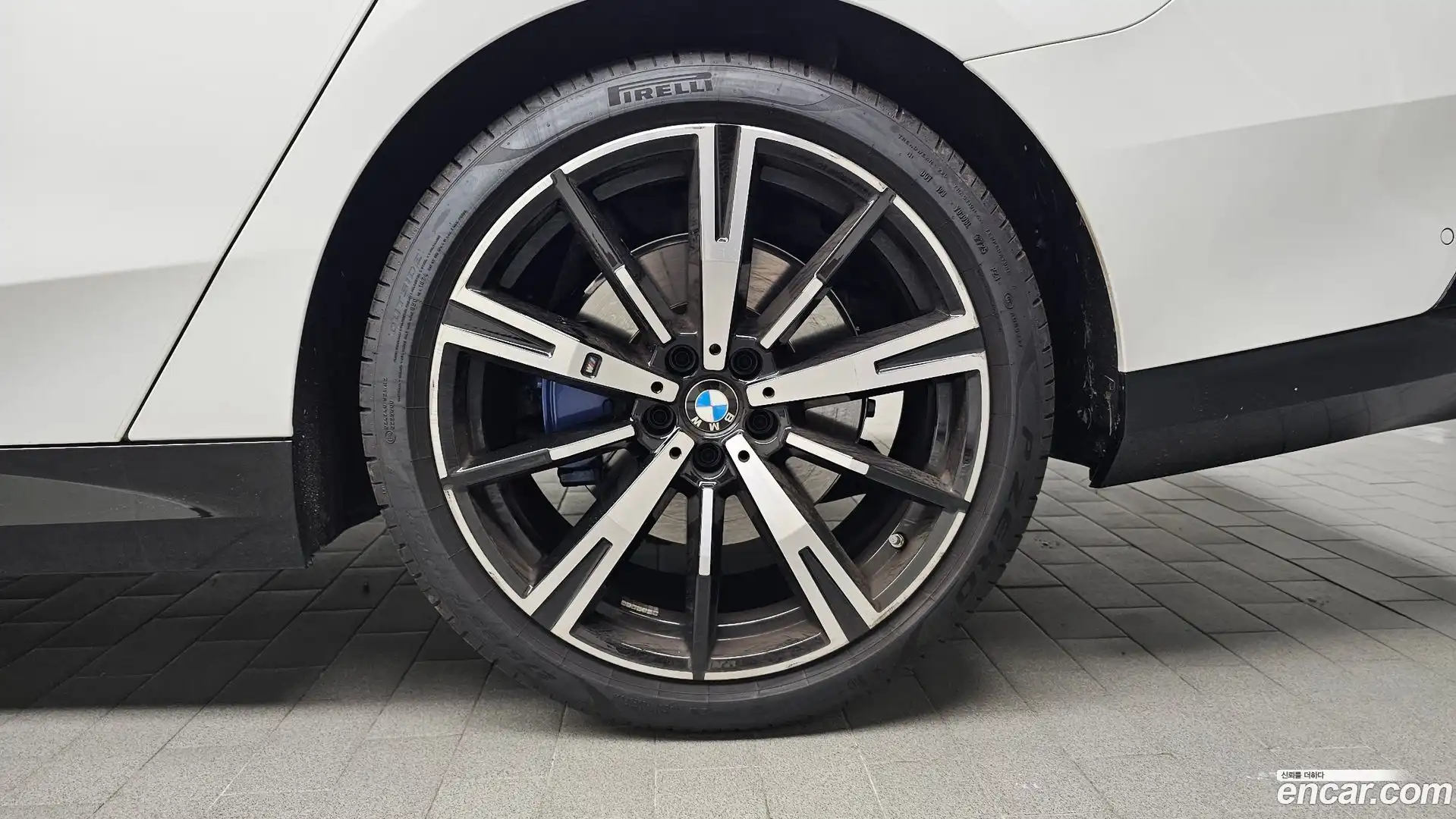 5-Series BMW 2025.11-OUTER-031