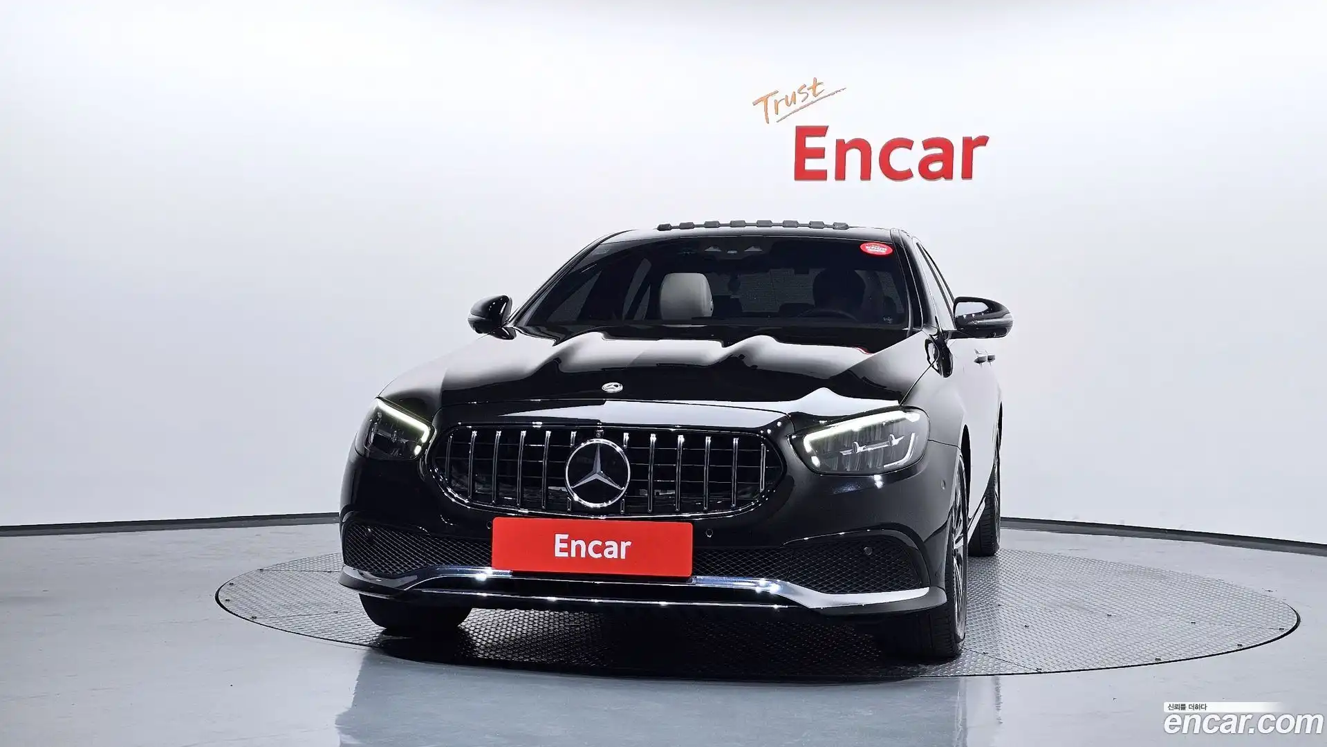 E-Class Mercedes-Benz 2022.5-OUTER-003