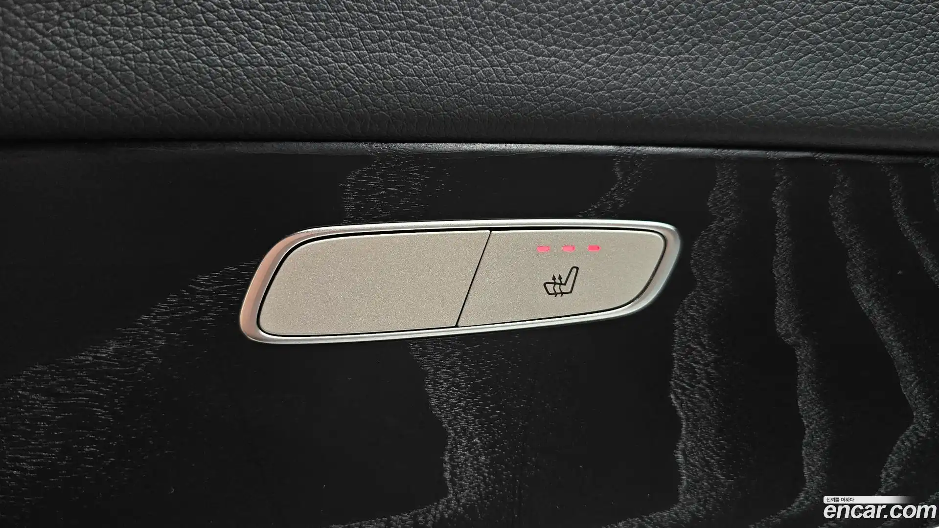 E-Class Mercedes-Benz 2022.5-OPTION-020