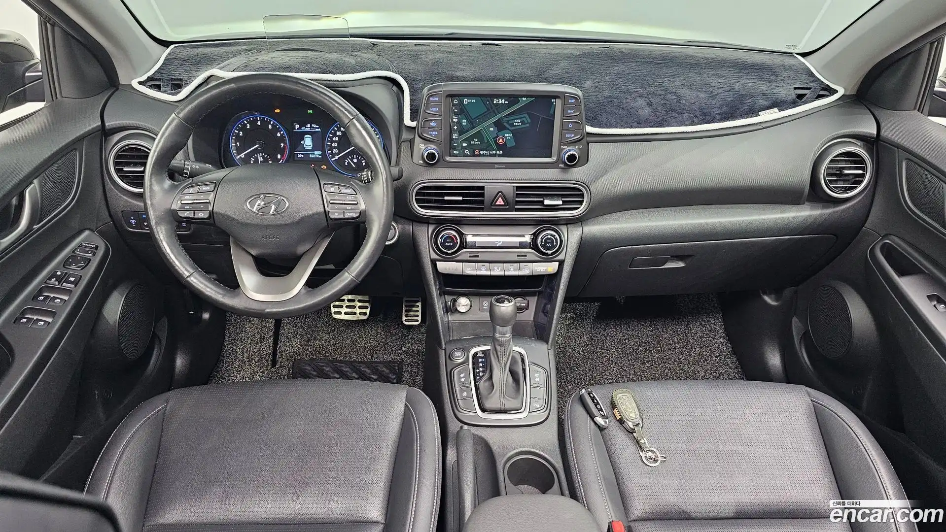 Kona Hyundai 2018.10-INNER-007