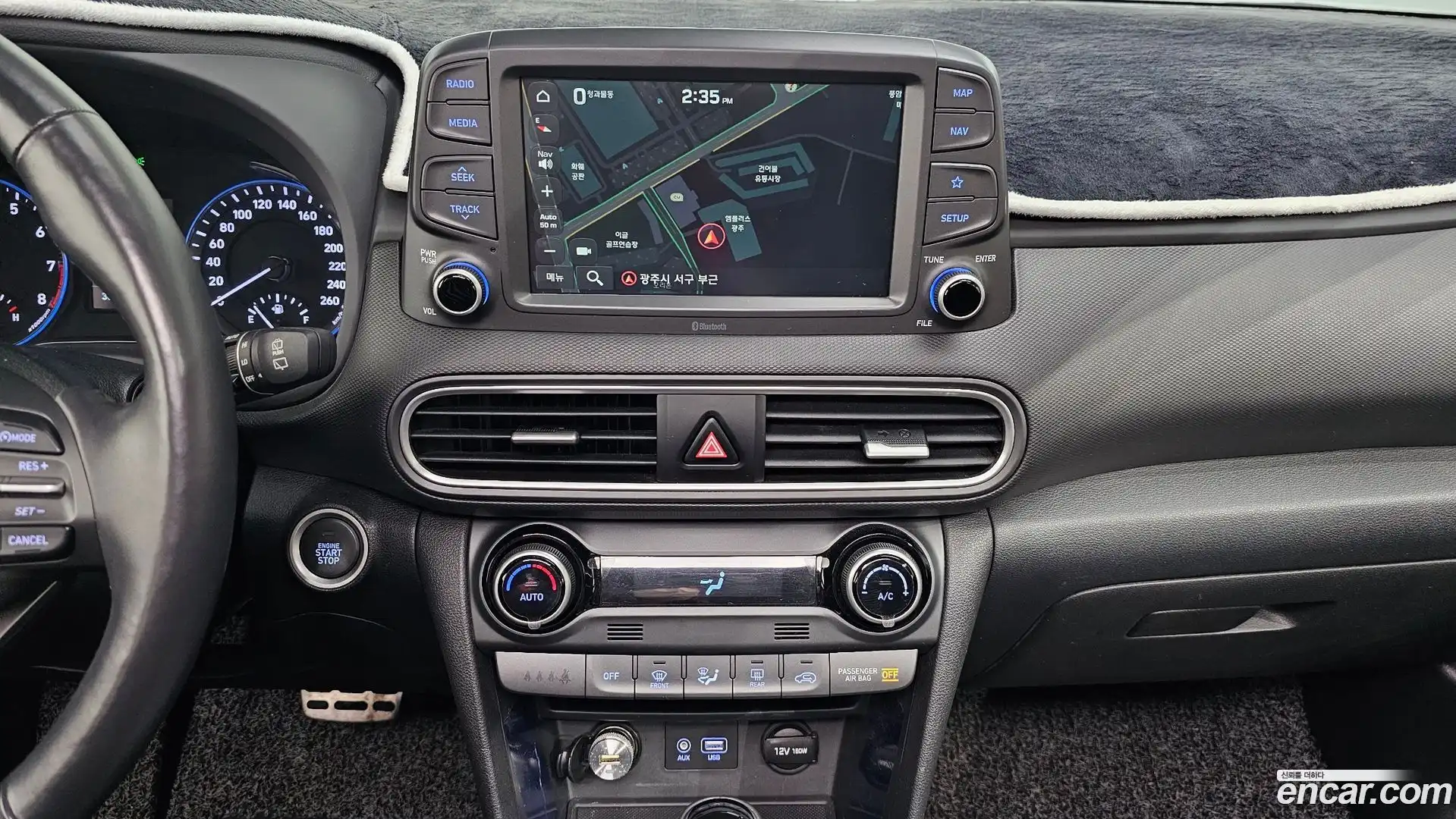 Kona Hyundai 2018.10-OPTION-016