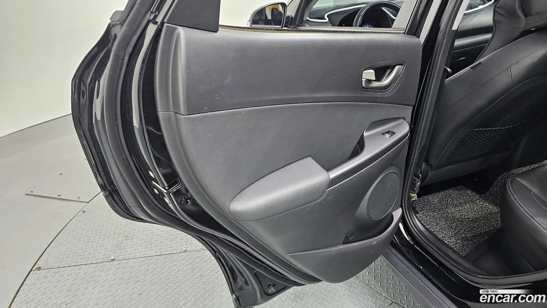 Kona Hyundai 2018.10-INNER-035