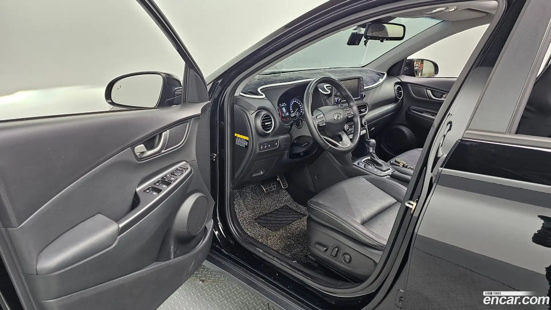 Kona Hyundai 2018.10-INNER-036