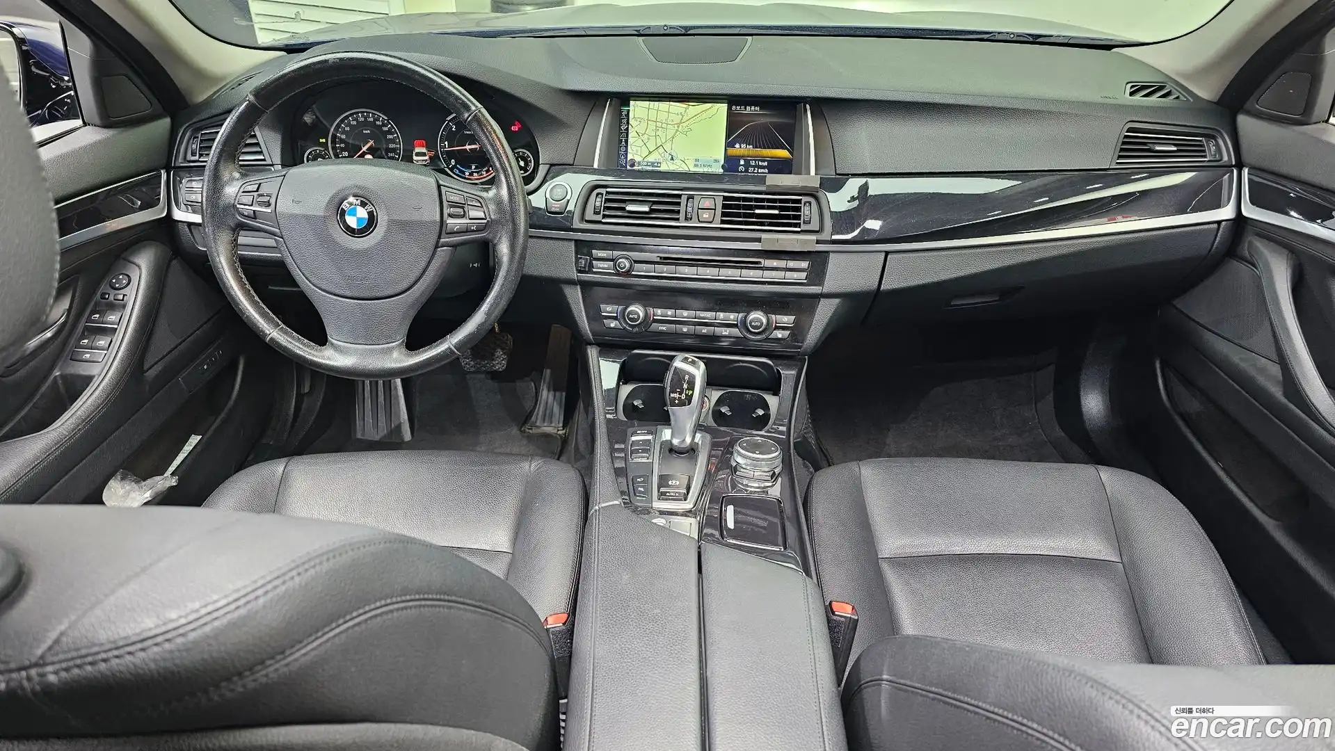 5-Series BMW 2015.11-INNER-007