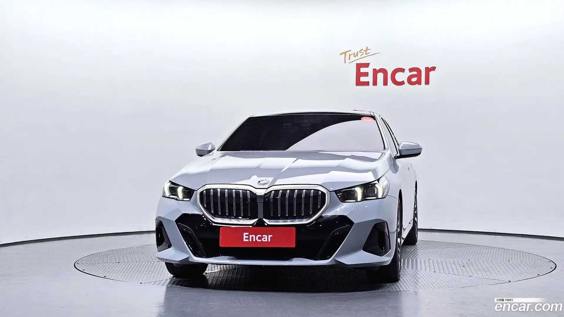 5-Series BMW 2024.9-OUTER-003