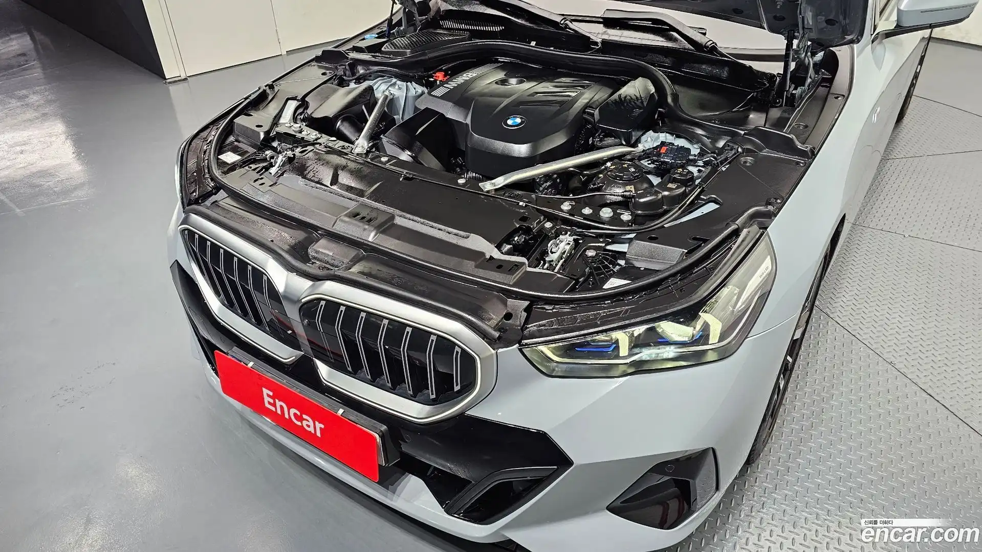 5-Series BMW 2024.9-OUTER-006
