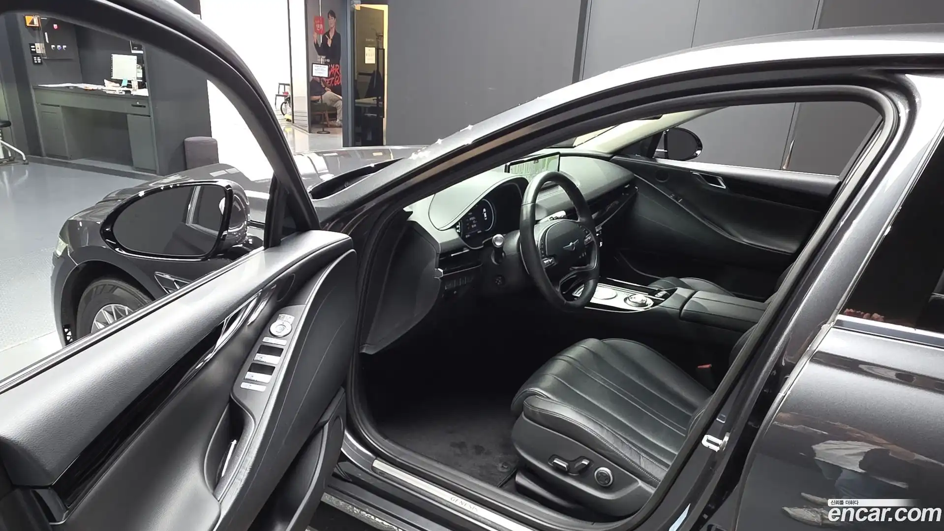 G80 Genesis 2020.6-INNER-010