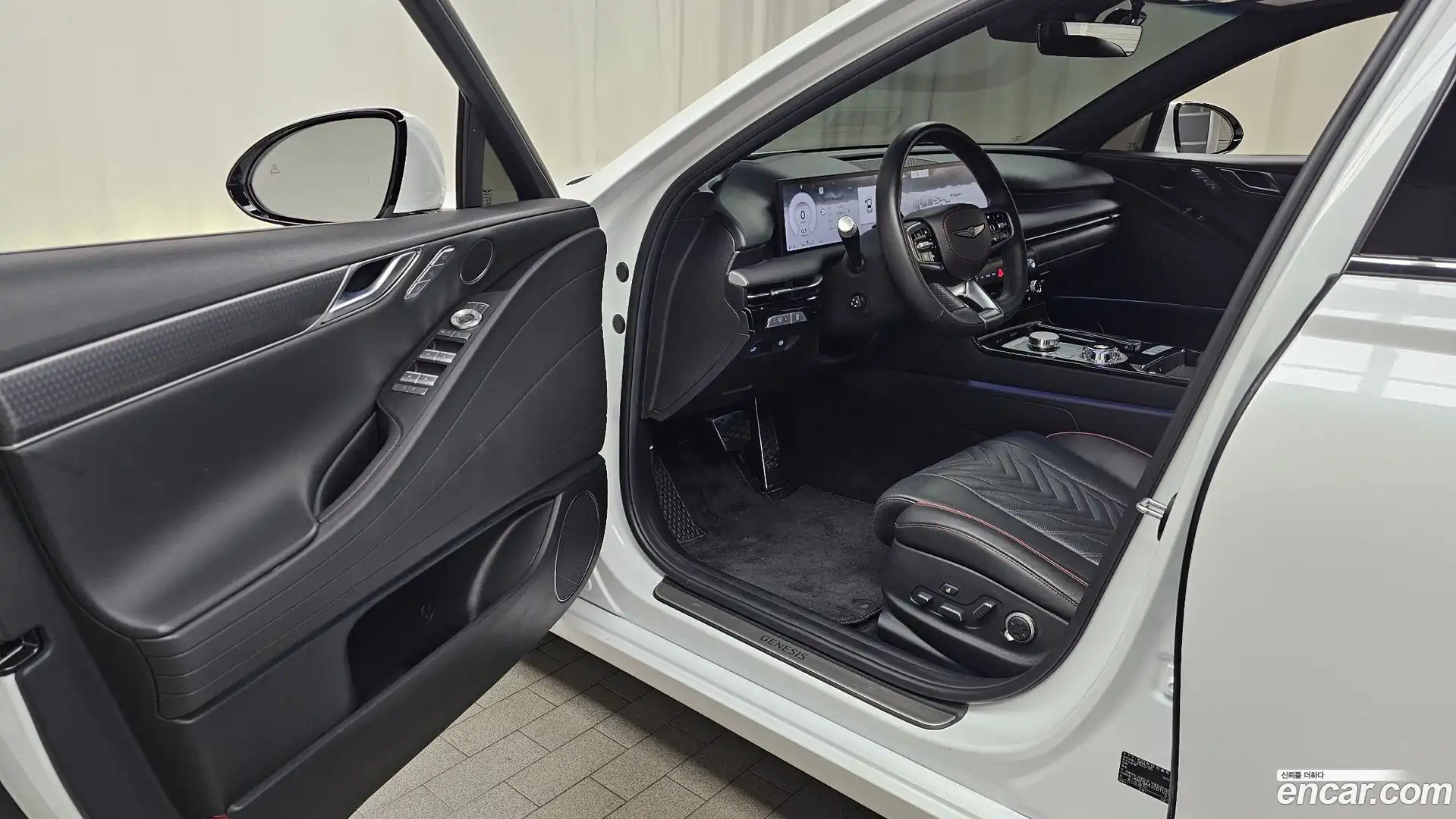 G80 Genesis 2025.4-INNER-010