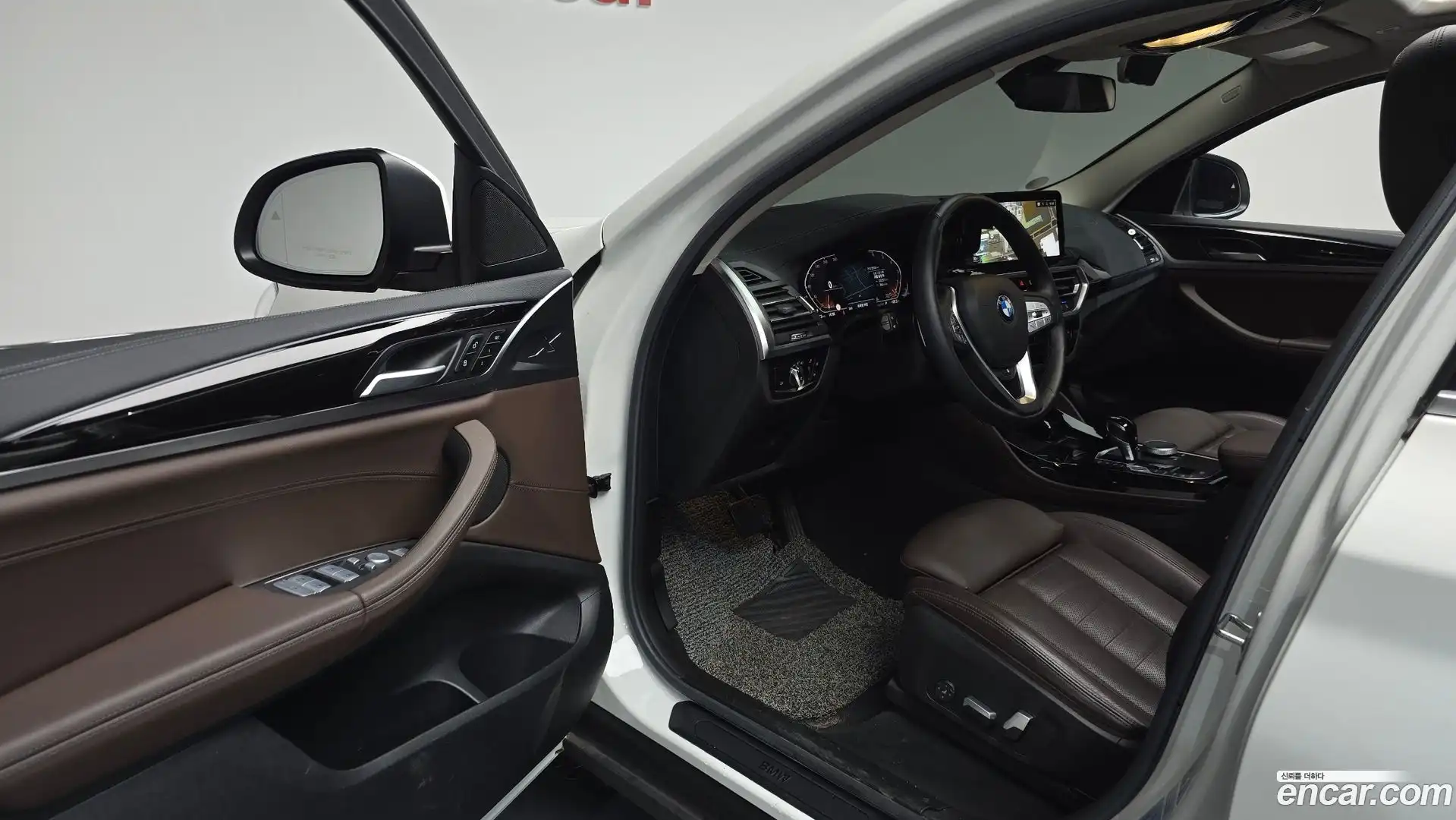 X4 BMW 2023.3-INNER-010