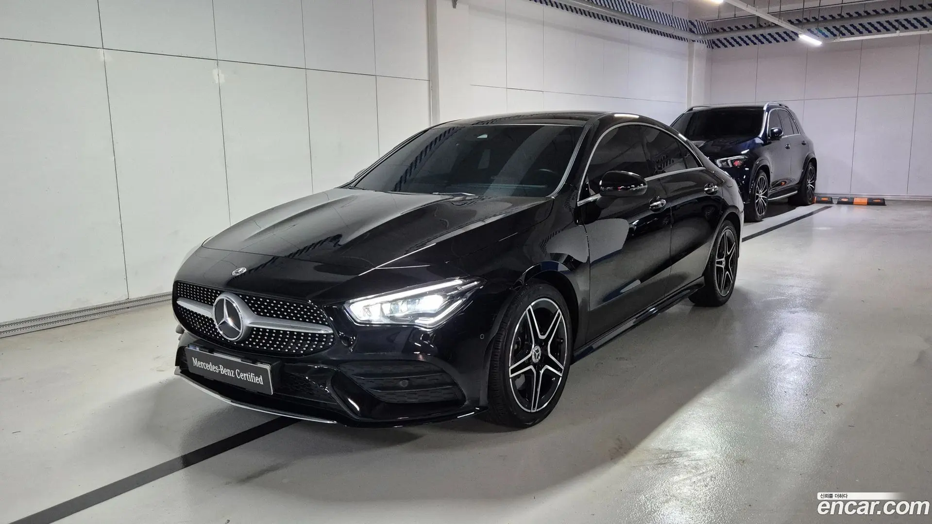Main__Slider__Photo:CLA-Class Mercedes-Benz 2021.4-0
