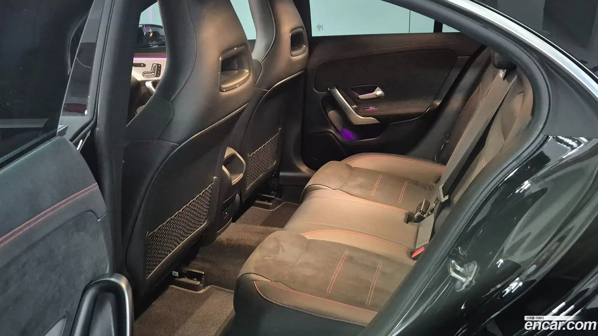 CLA-Class Mercedes-Benz 2021.4-INNER-007