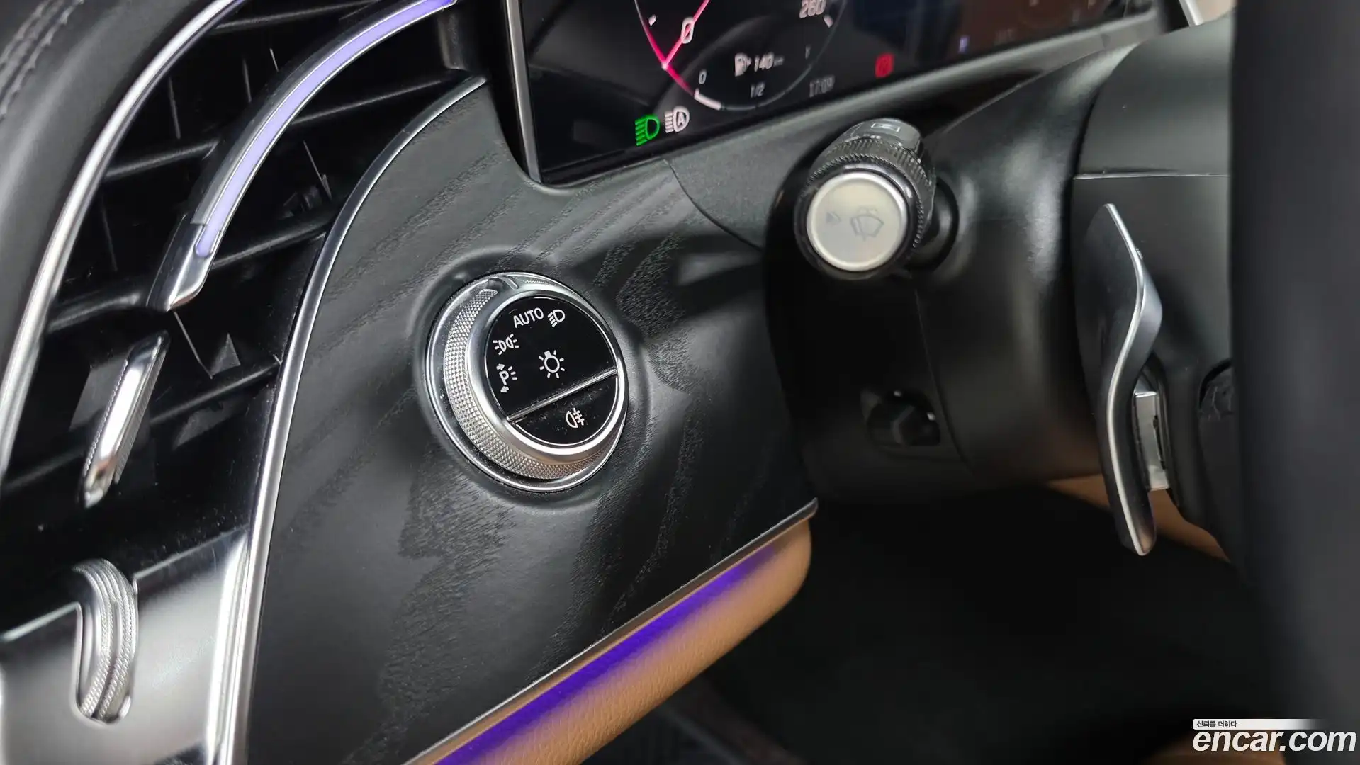 E-Class Mercedes-Benz 2024.4-OPTION-023