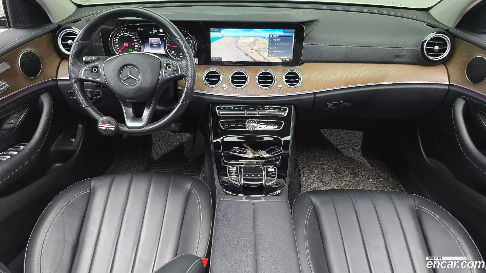 E-Class Mercedes-Benz 2017.3-INNER-007