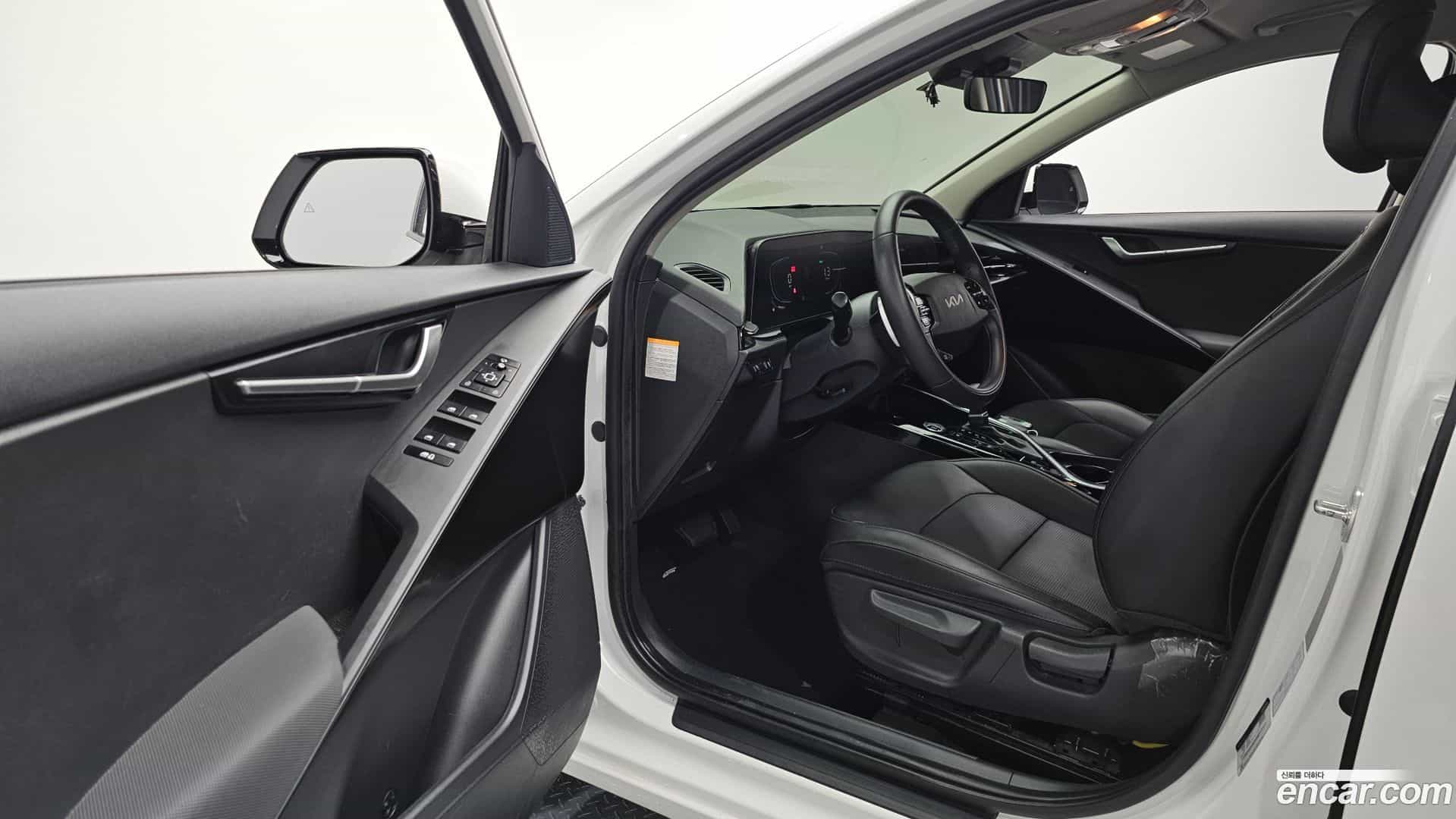 Niro Kia 2022.5-INNER-010