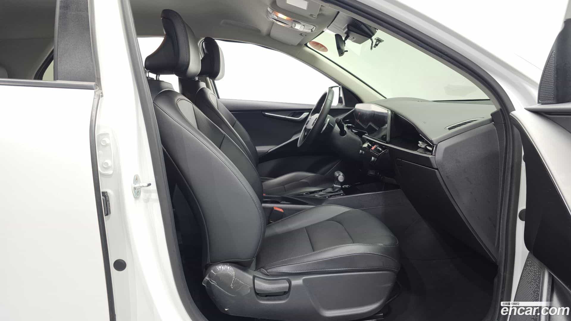 Niro Kia 2022.5-INNER-036