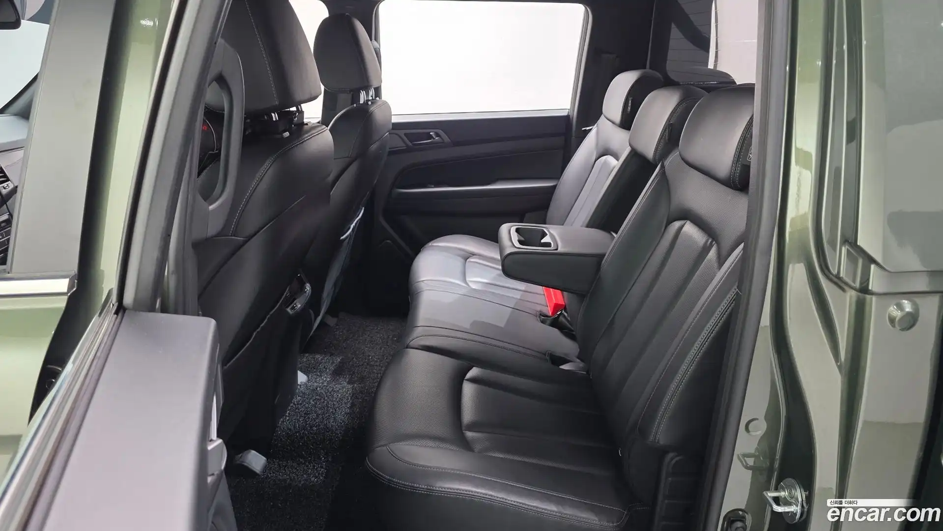 Rexton KG Mobility 2021.8-OPTION-016