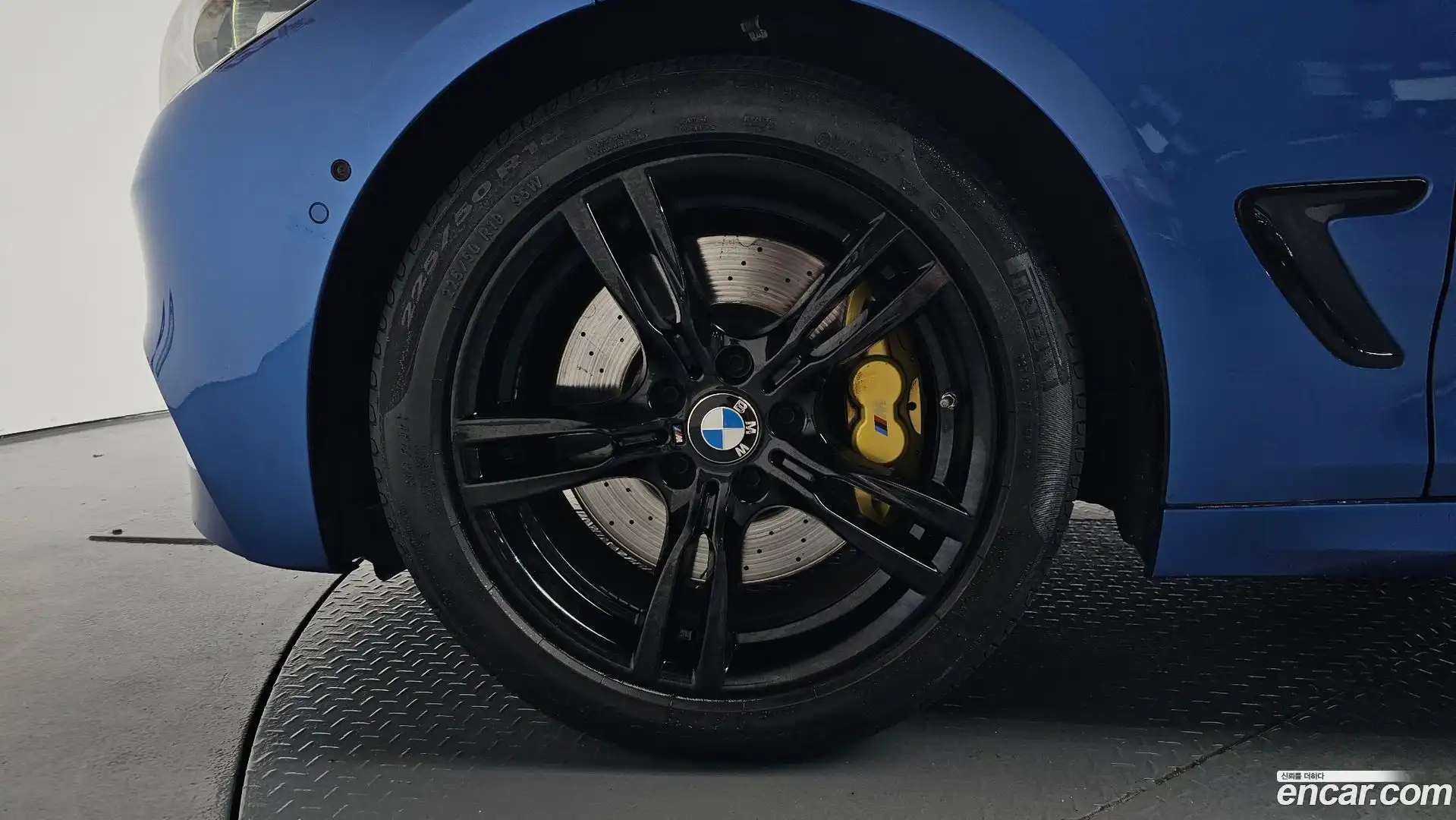 Gran Turismo BMW 2020.5-OUTER-005