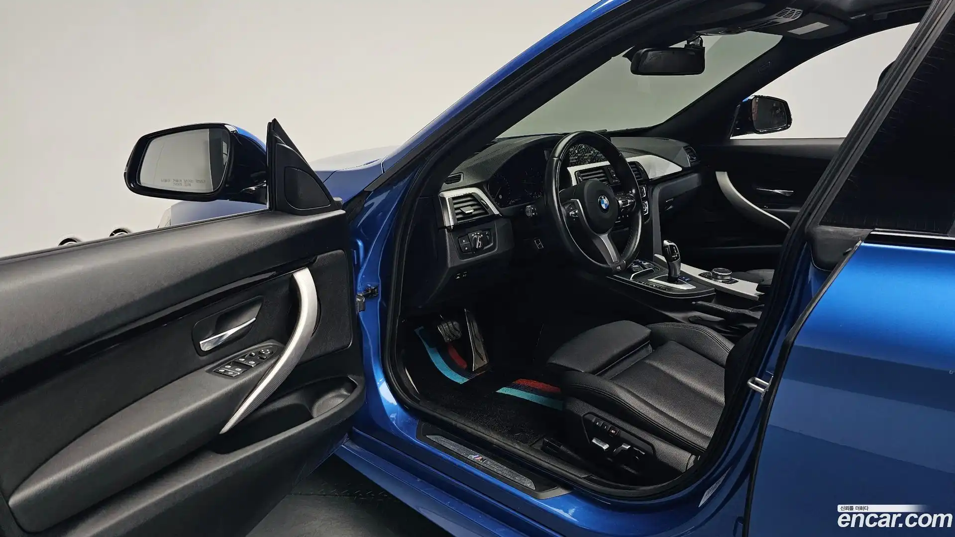 Gran Turismo BMW 2020.5-INNER-010