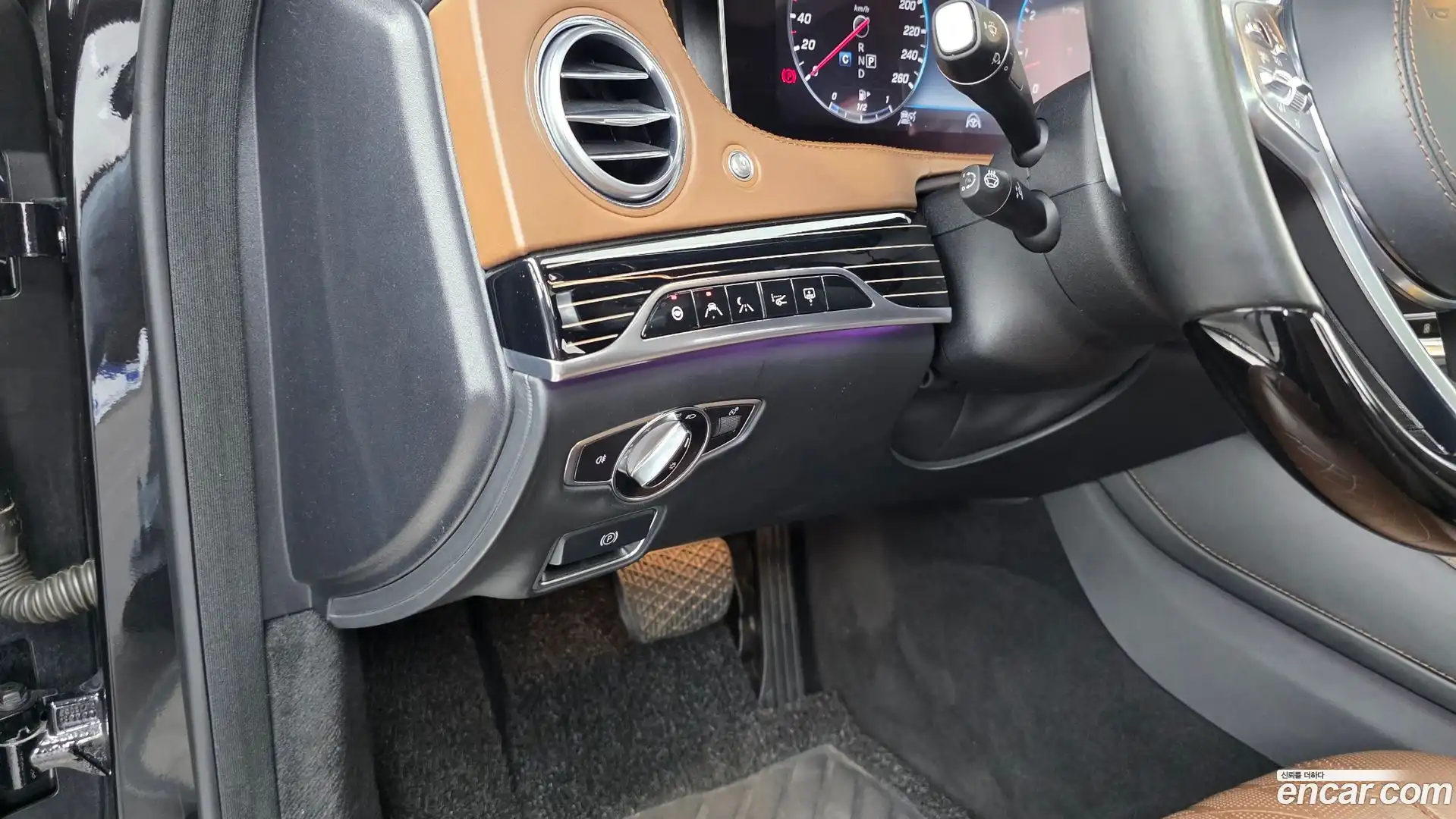 S-Class Mercedes-Benz 2018.3-OPTION-043