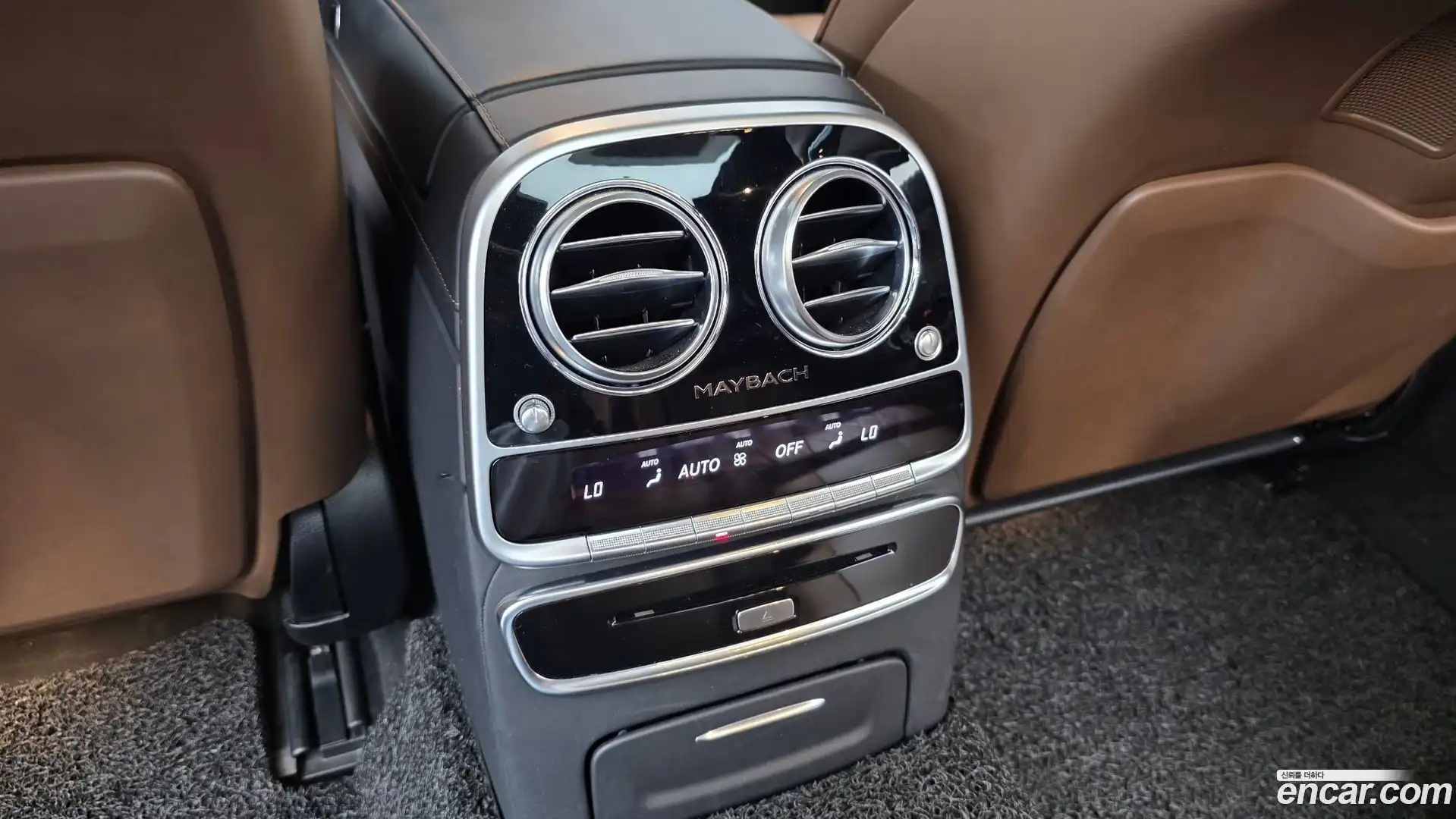 S-Class Mercedes-Benz 2018.3-OPTION-048