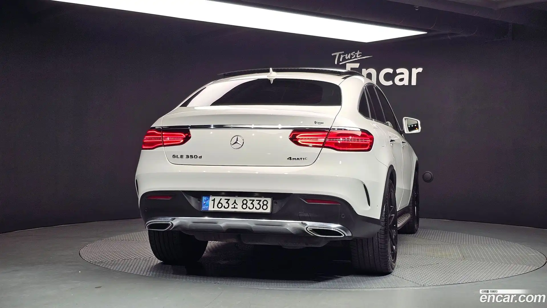 GLE-Class Mercedes-Benz 2017.0-OUTER-004