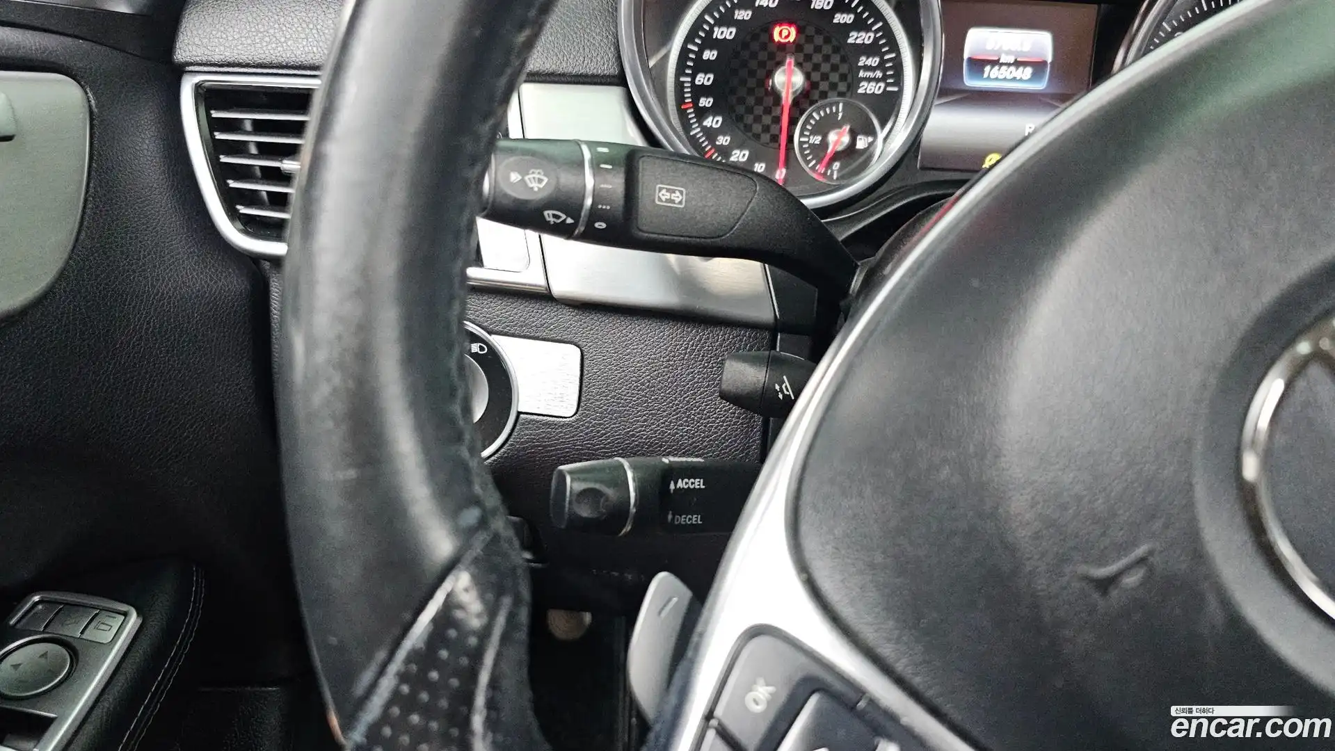 GLE-Class Mercedes-Benz 2017.0-OPTION-022