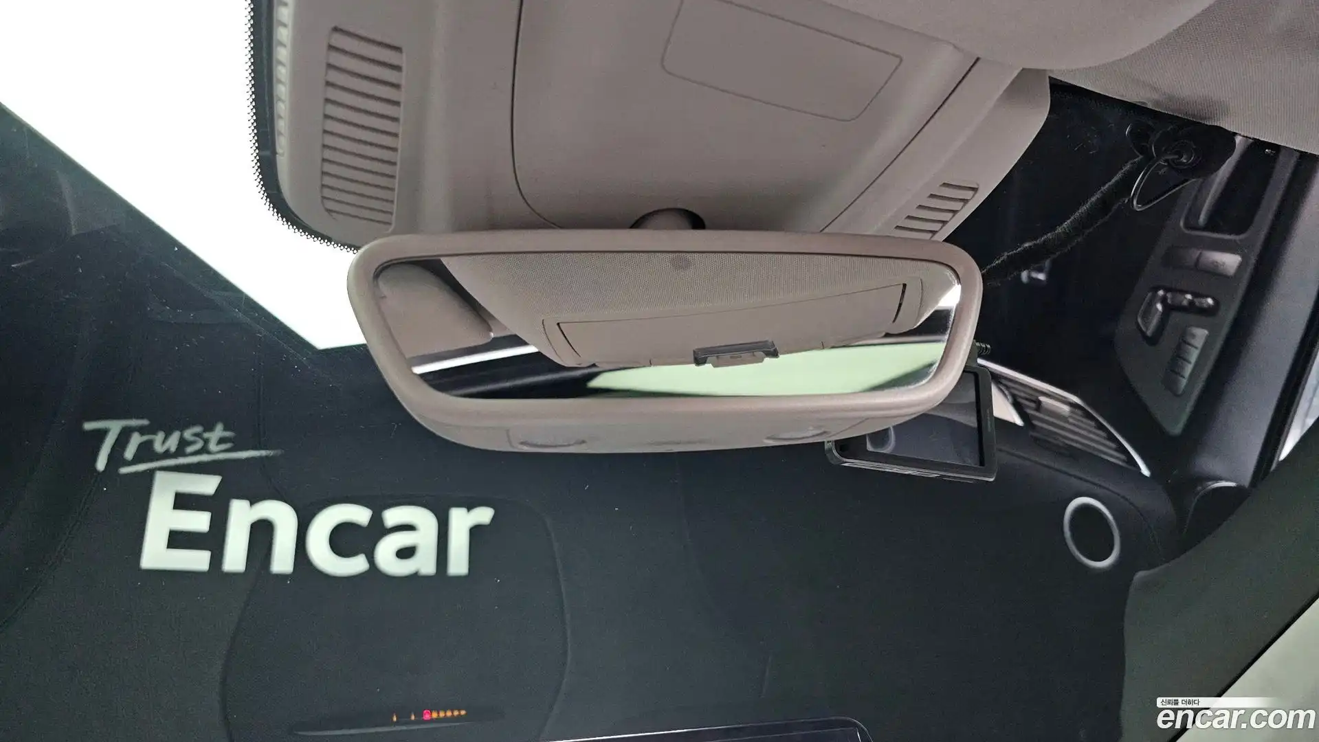 GLE-Class Mercedes-Benz 2017.0-OPTION-023