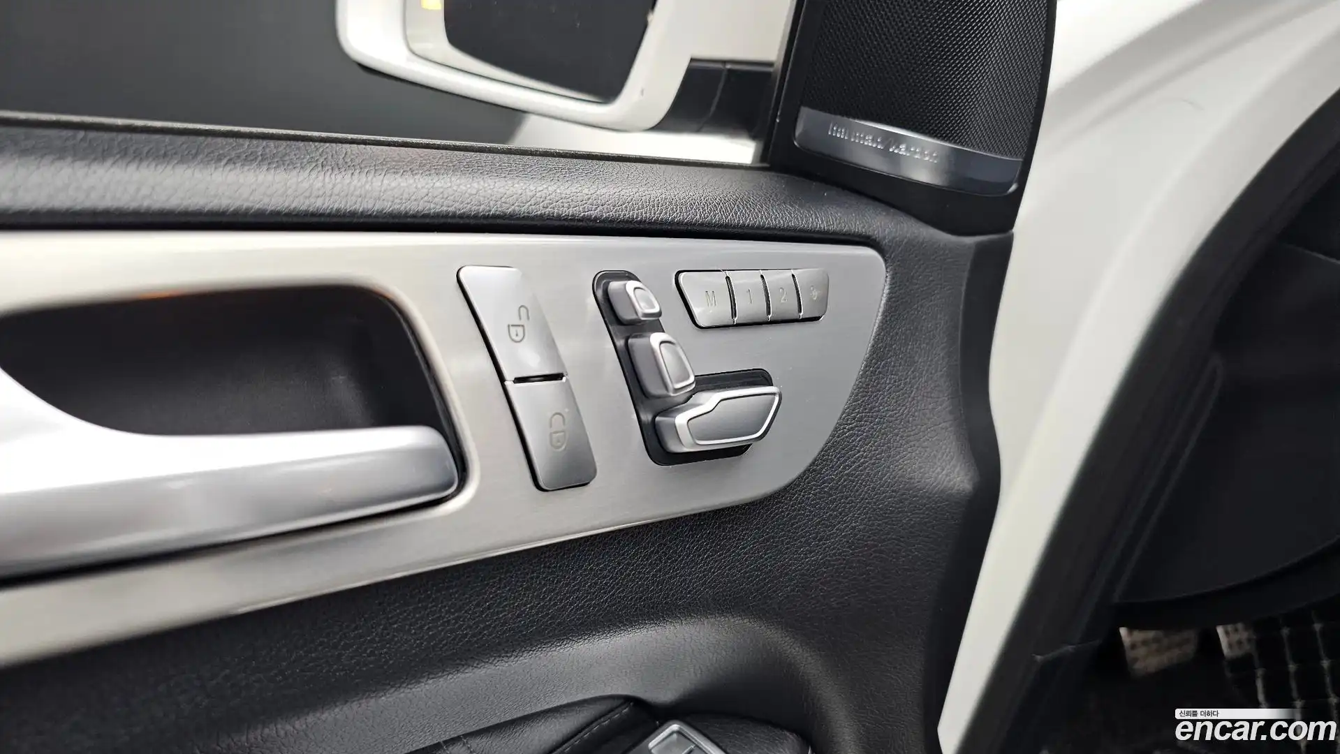GLE-Class Mercedes-Benz 2017.0-OPTION-024