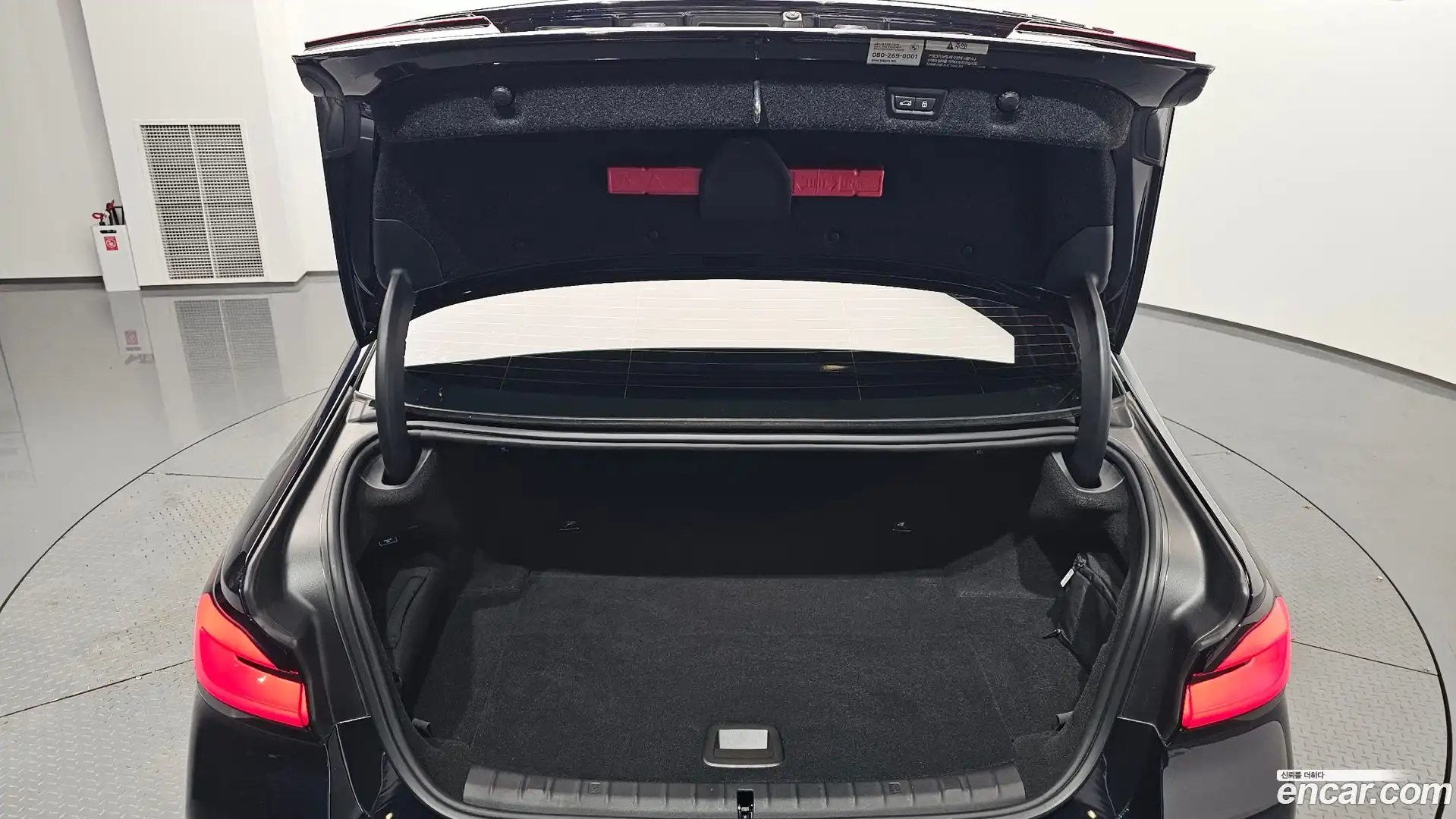 5-Series BMW 2023.6-OPTION-024