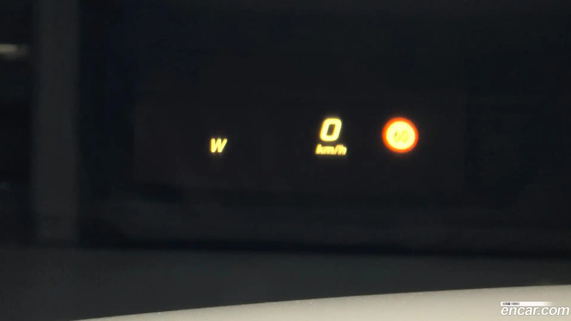 E-Class Mercedes-Benz 2017.6-OPTION-021
