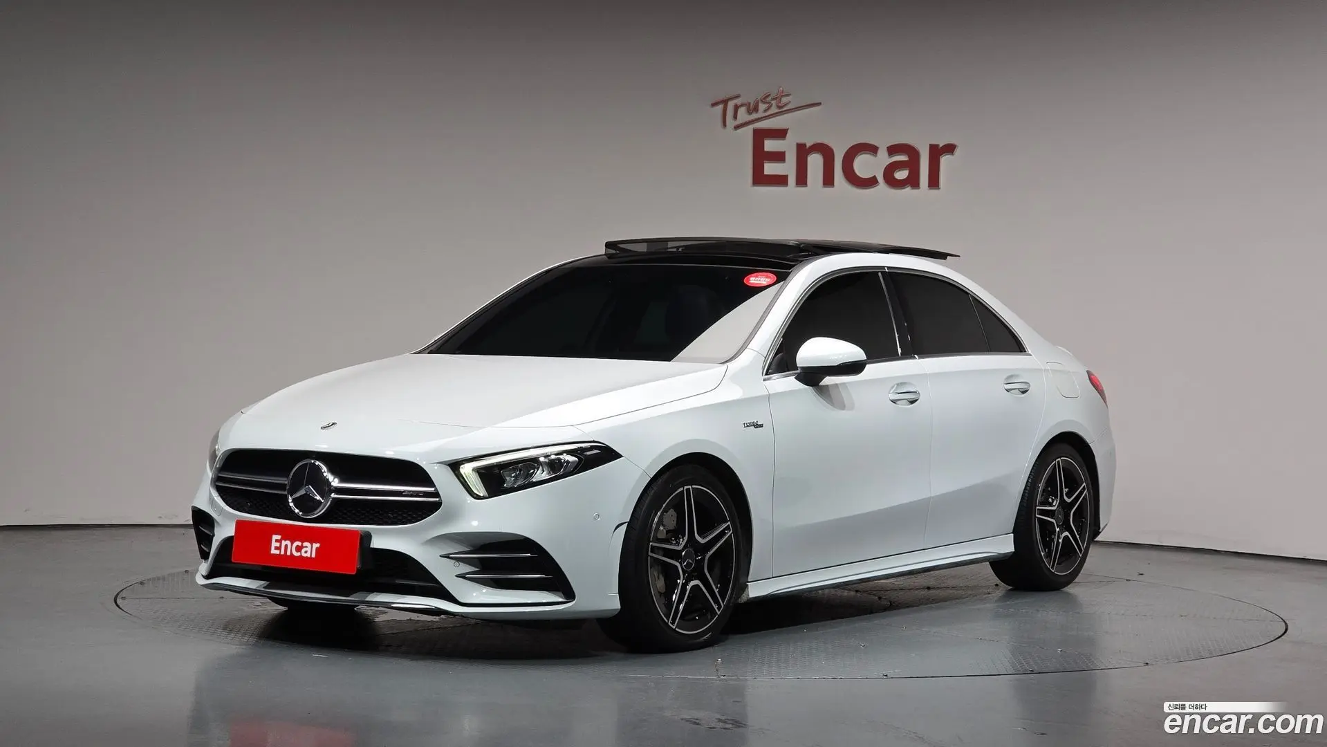 Main__Slider__Photo:A-Class Mercedes-Benz 2021.6-0