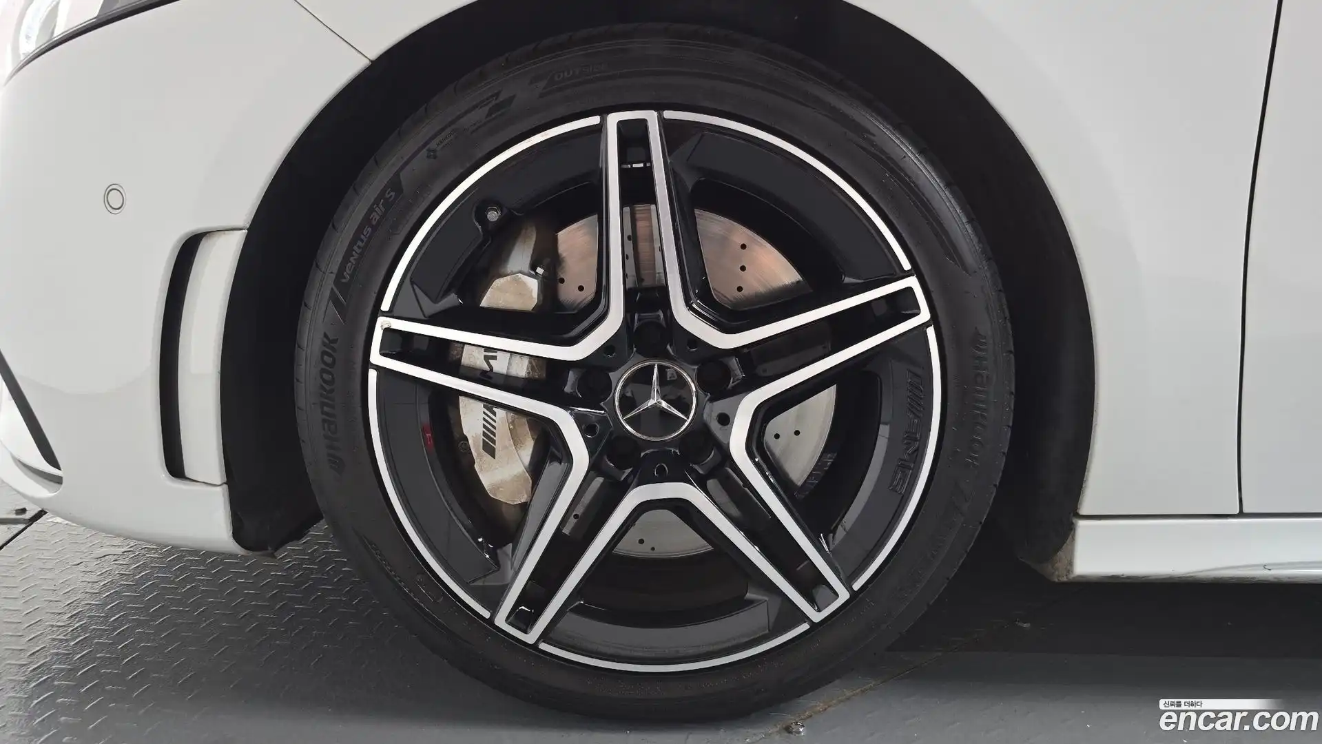 A-Class Mercedes-Benz 2021.6-OUTER-005