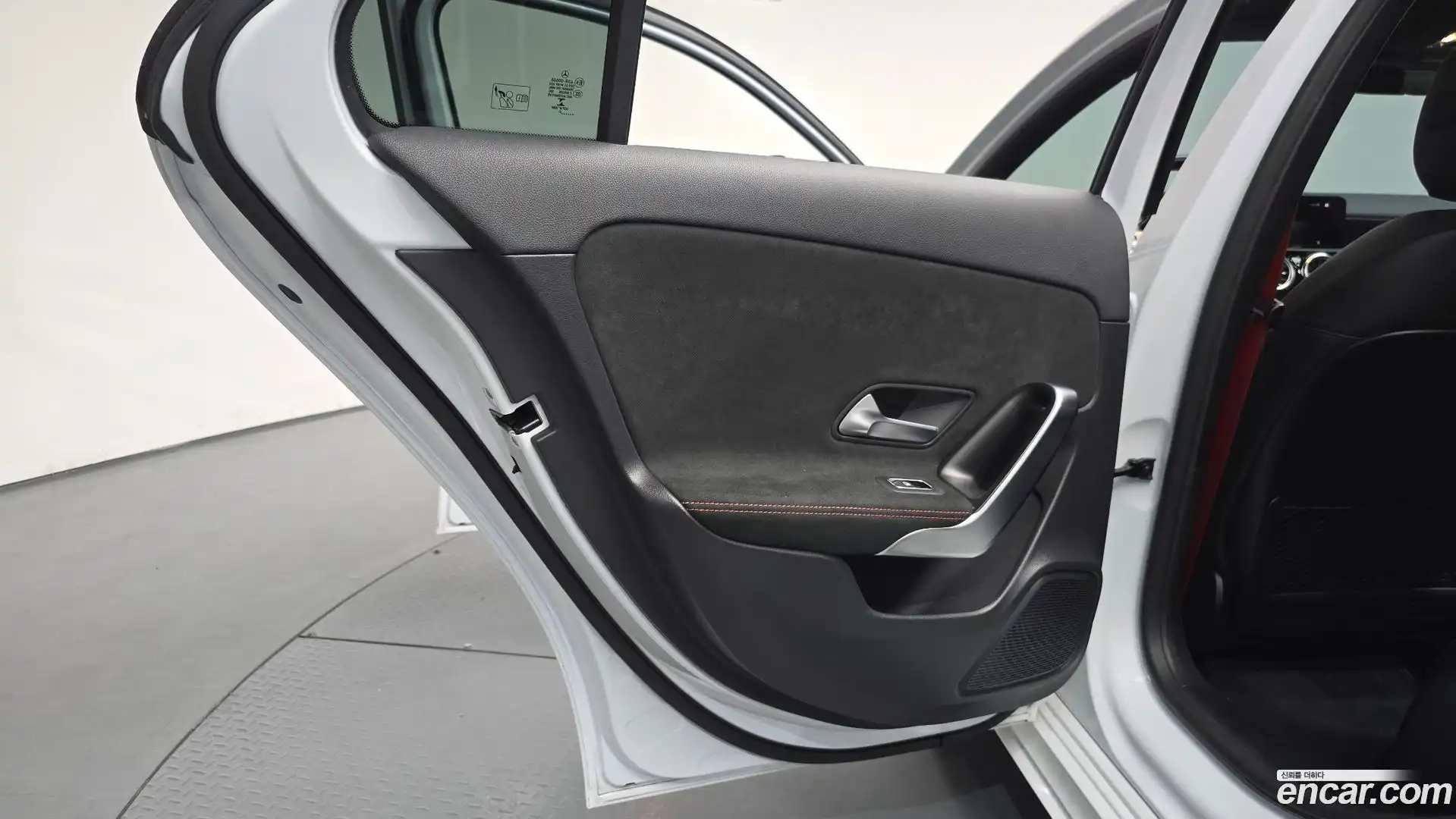 A-Class Mercedes-Benz 2021.6-INNER-035
