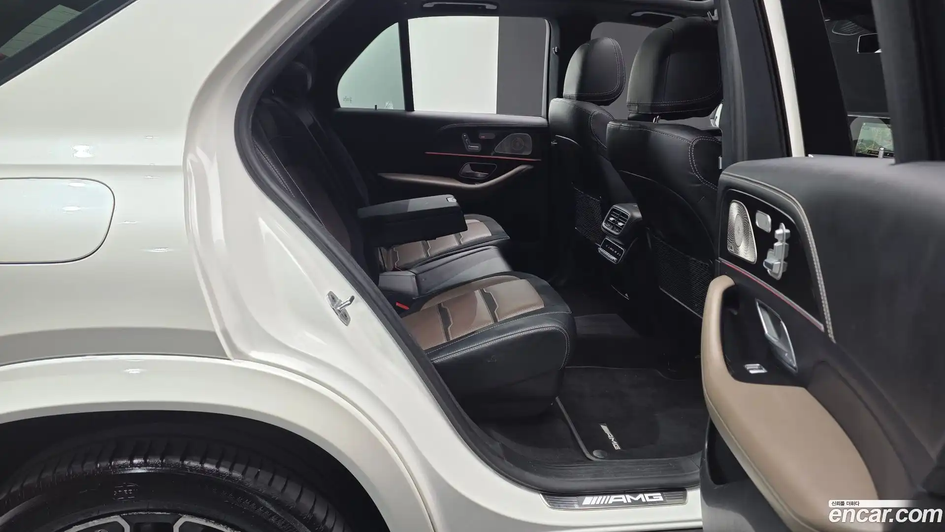 GLE-Class Mercedes-Benz 2021.9-OPTION-015