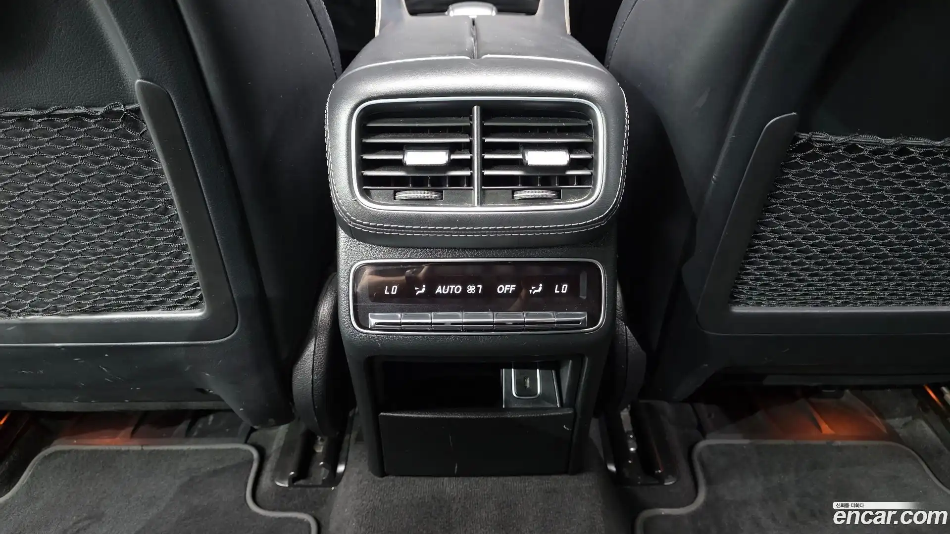 GLE-Class Mercedes-Benz 2021.9-OPTION-048