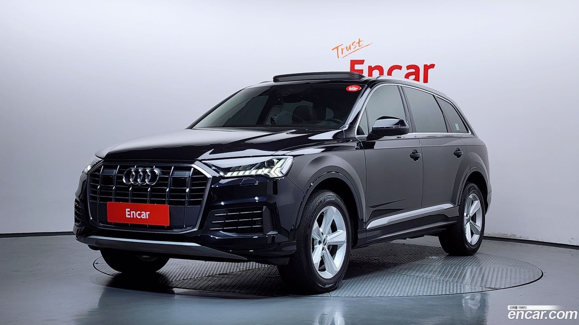 Main__Slider__Photo:Q7 Audi 2021.9-0