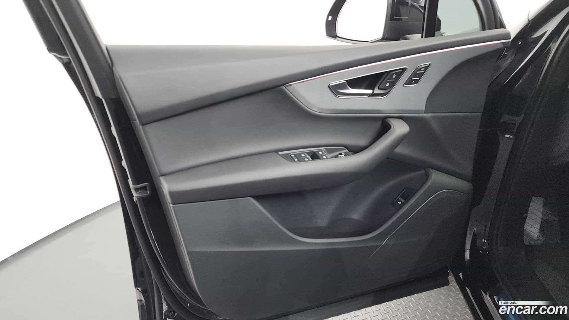Q7 Audi 2021.9-INNER-034