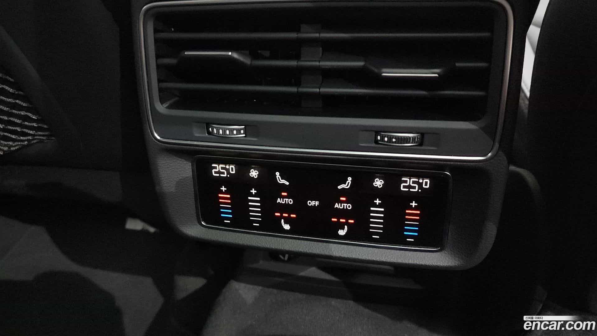 Q7 Audi 2021.9-OPTION-045