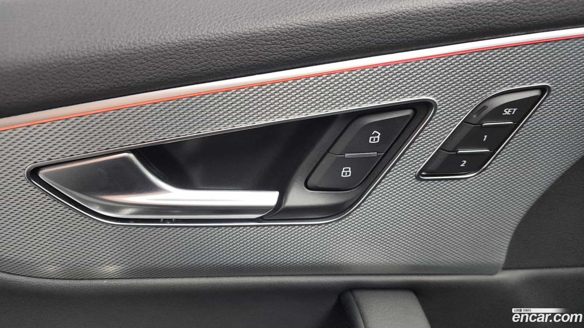 Q7 Audi 2021.9-OPTION-046