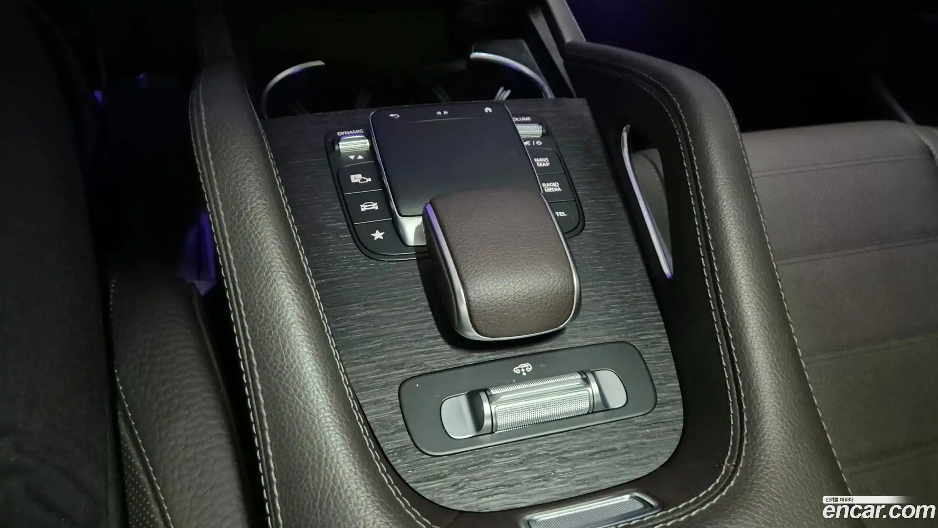 GLE-Class Mercedes-Benz 2022.2-OPTION-019