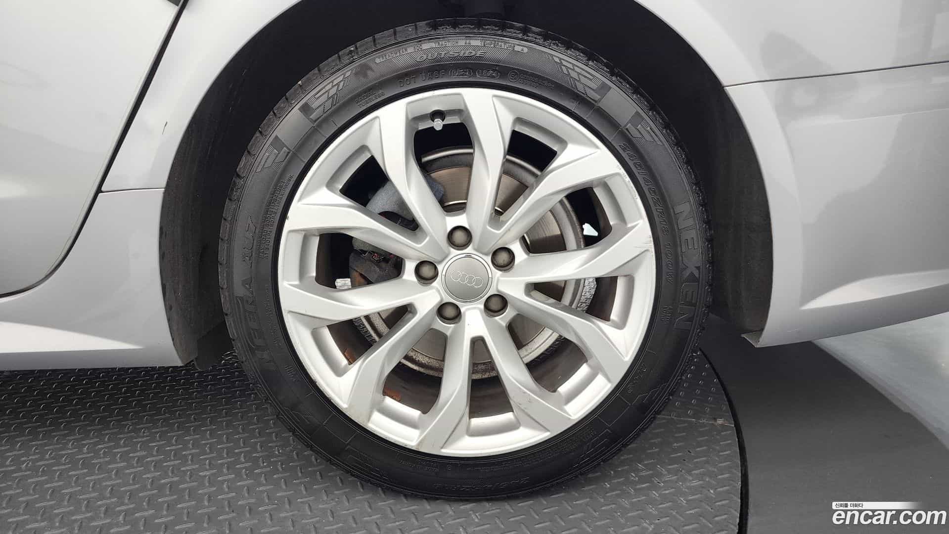 A6 Audi 2018.4-OUTER-031