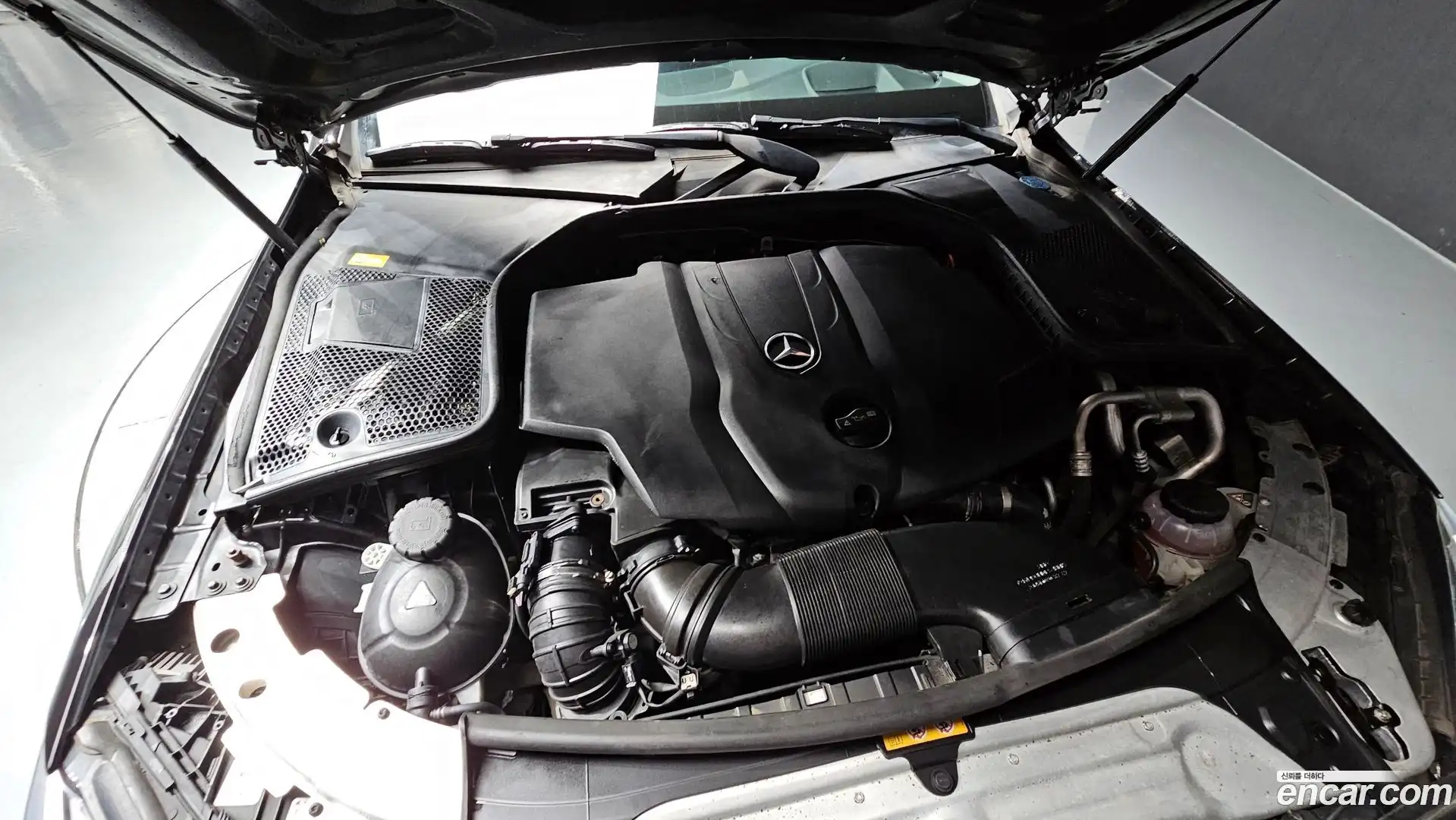 C-Class Mercedes-Benz 2016.6-OUTER-006