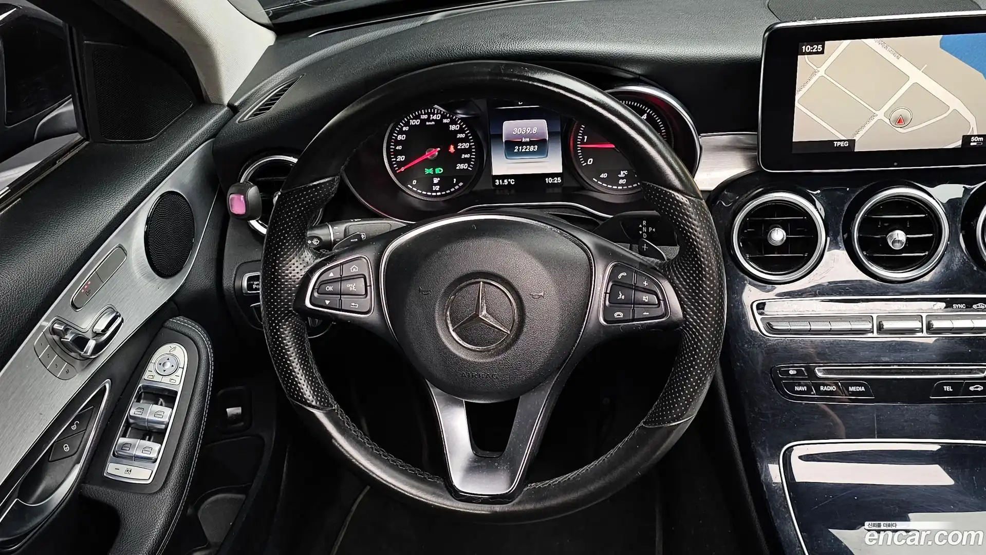 C-Class Mercedes-Benz 2016.6-OPTION-018