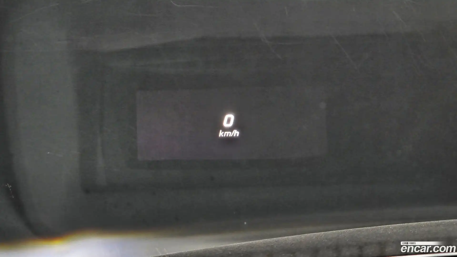 C-Class Mercedes-Benz 2016.6-OPTION-019
