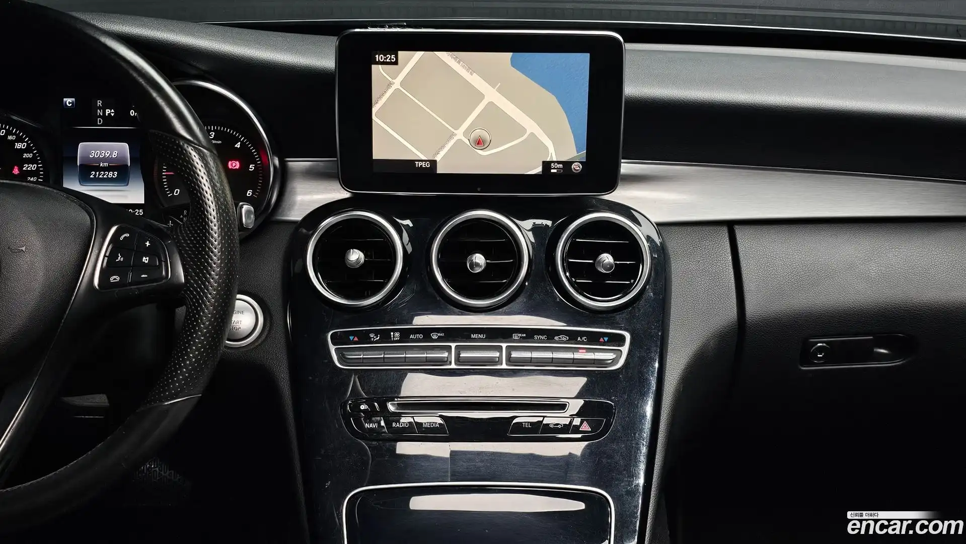 C-Class Mercedes-Benz 2016.6-OPTION-020