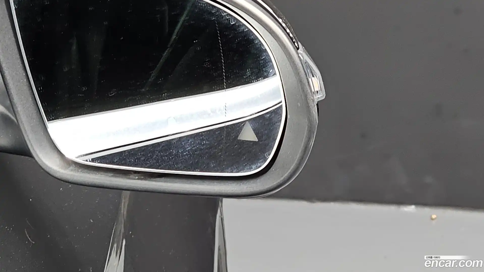 C-Class Mercedes-Benz 2016.6-OPTION-023
