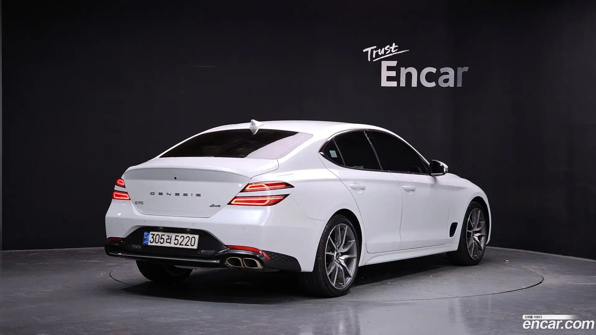 G70 Genesis 2021.10-OUTER-002